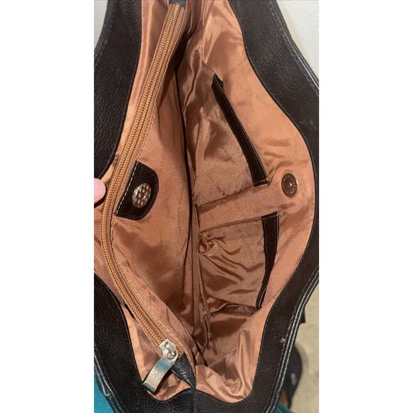 Gun Tote'n Mamas conceal carry Leopard Print Handbag - Picture 5 of 15